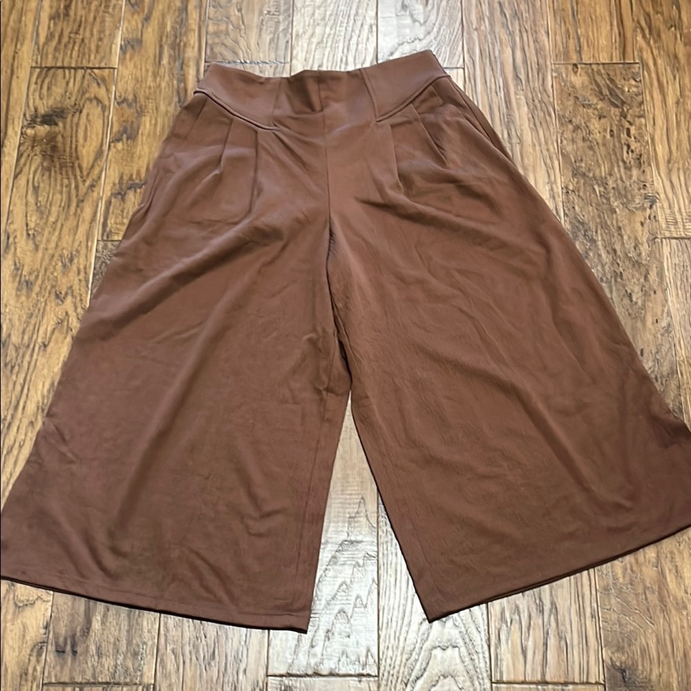 Matilda Jane Brown Alice Textured Wide Leg Cropped Pants